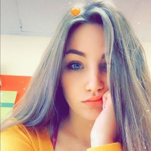 Meet your Posher, Breanna